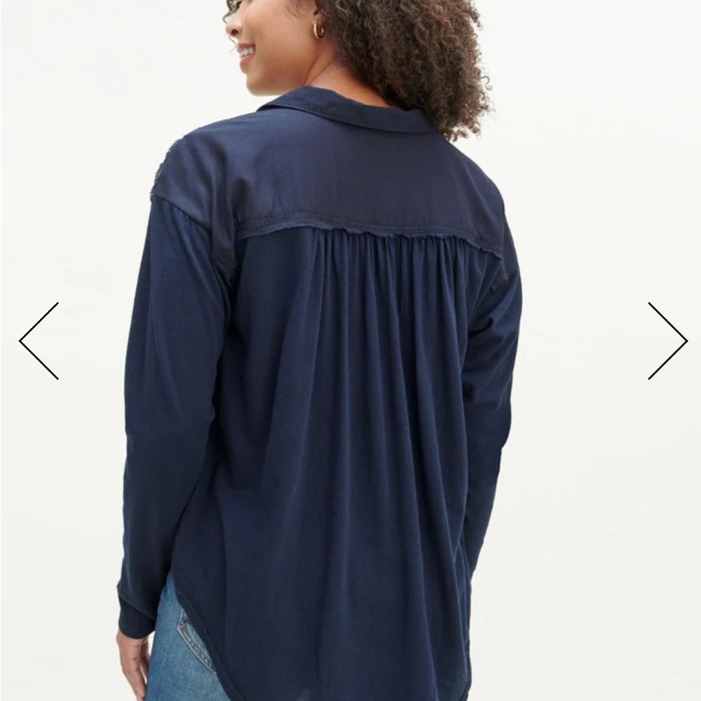 Splendid Paige Long Sleeve top Navy medium - Picture 2 of 5